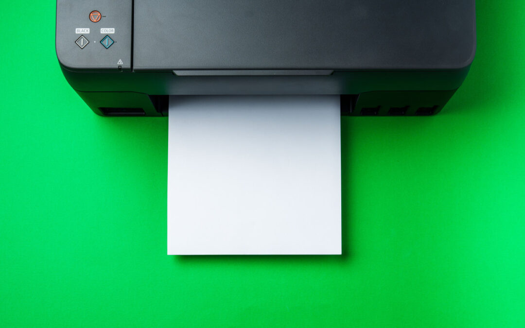 Dlaczego drukarka drukuje blado? Najczęstsze przyczyny i szybka diagnoza w domu oraz biurze