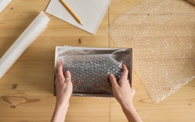 Najczęstsze błędy przy zabezpieczaniu paczek, które podnoszą koszty i zwiększają ryzyko uszkodzeń